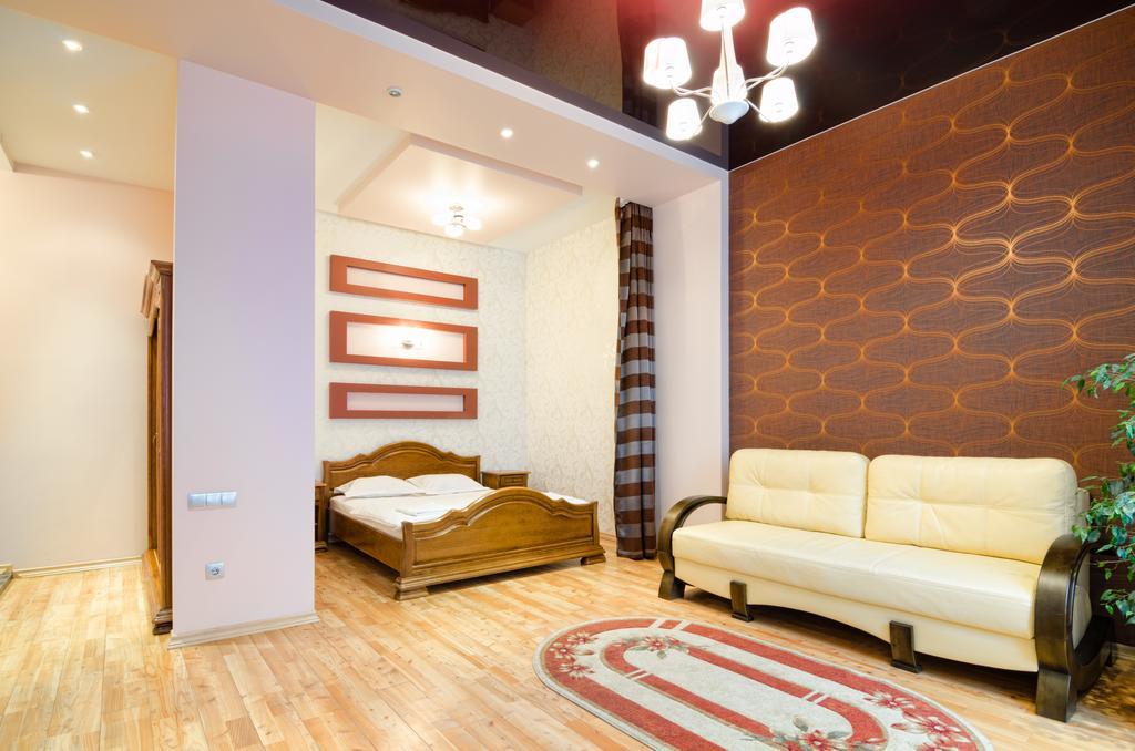 Leogrand Apartments On Doroshenka 34 Лвив Екстериор снимка